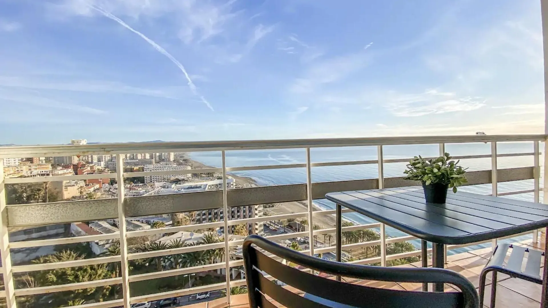 Apartamento Moderno Con Vistas Panoramicas Torremolinos